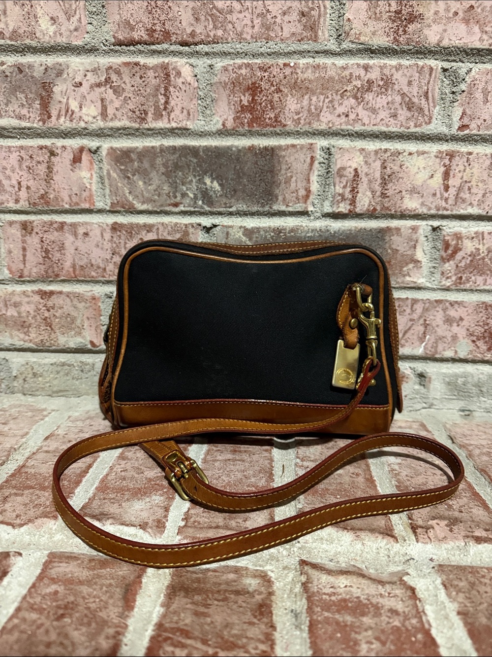 Vintage 80s Dooney & Bourke Black and Tan Leather-Trim Crossbody handBag